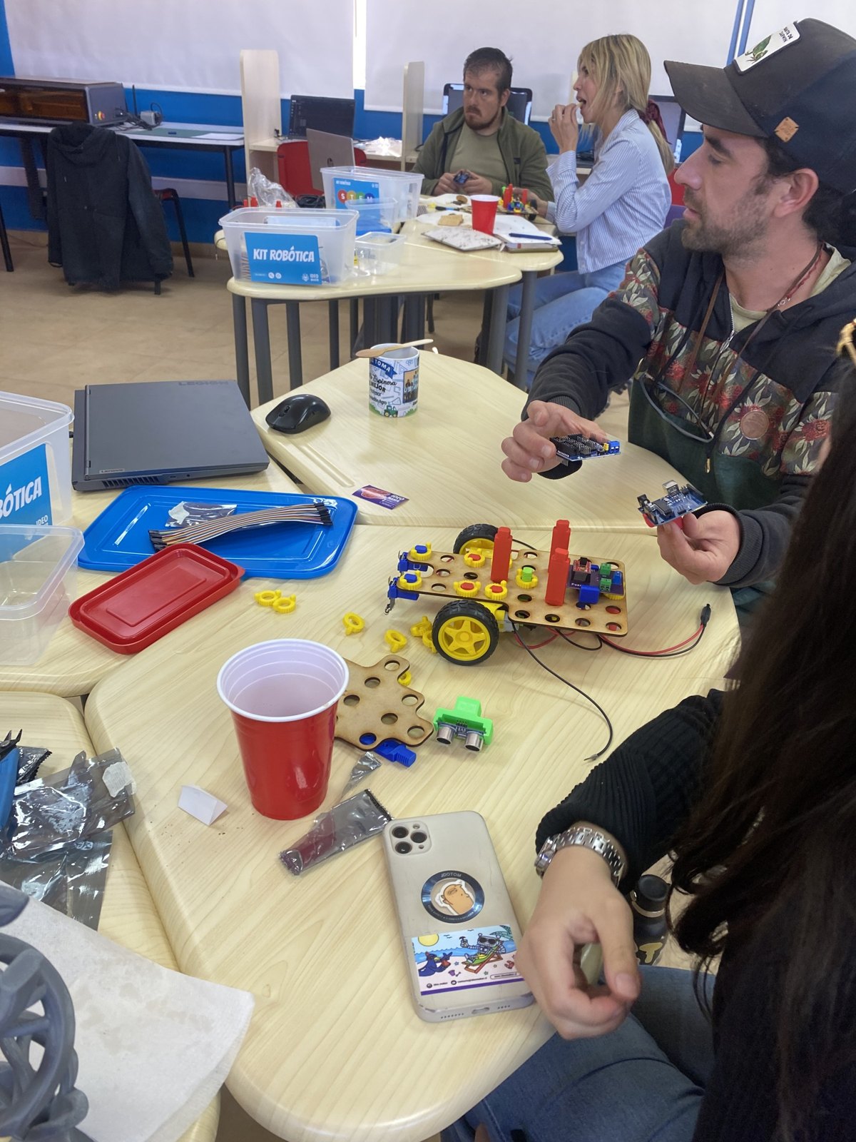 Robótica educativa con MK-BOT.