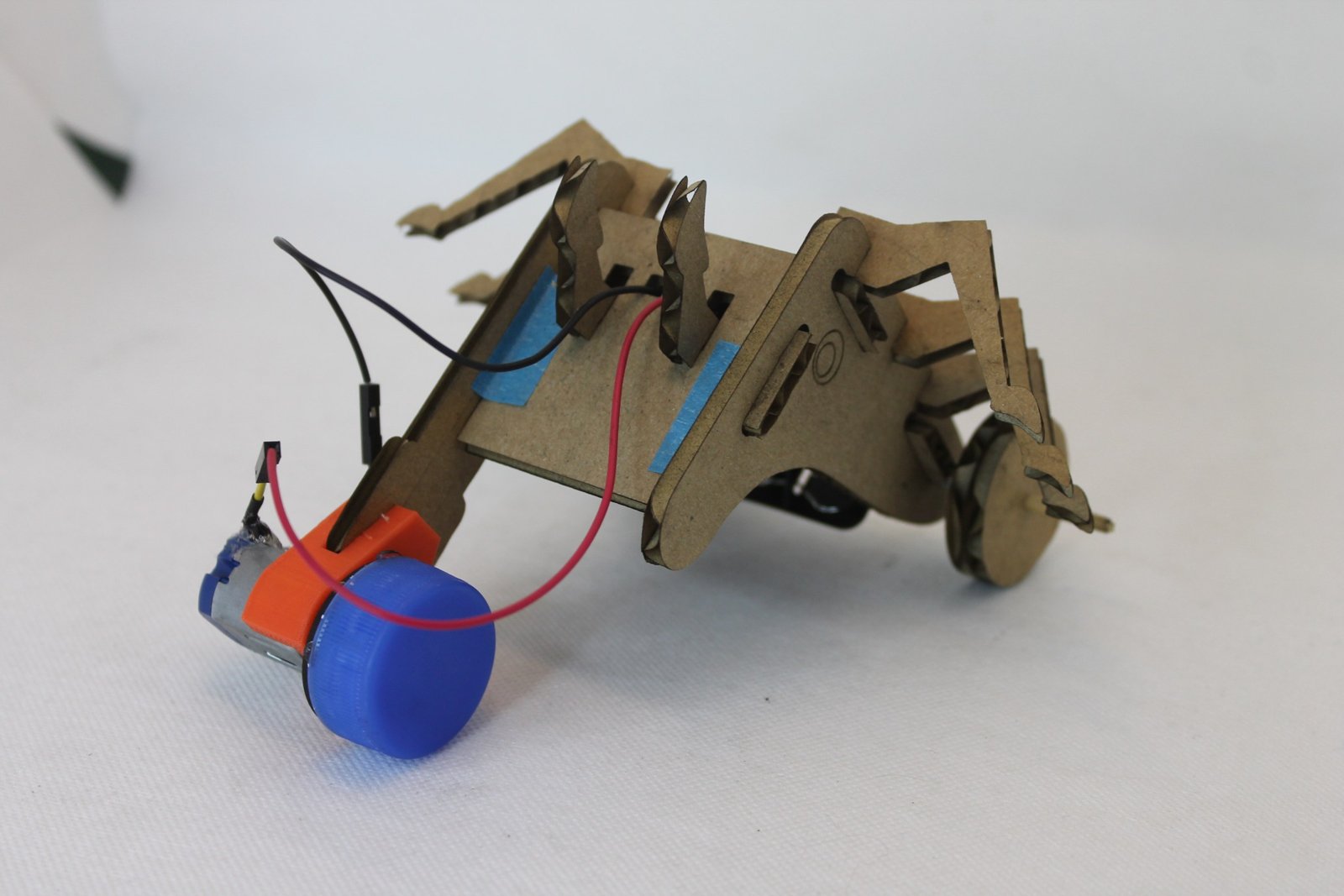 Bicho-bot assembled.