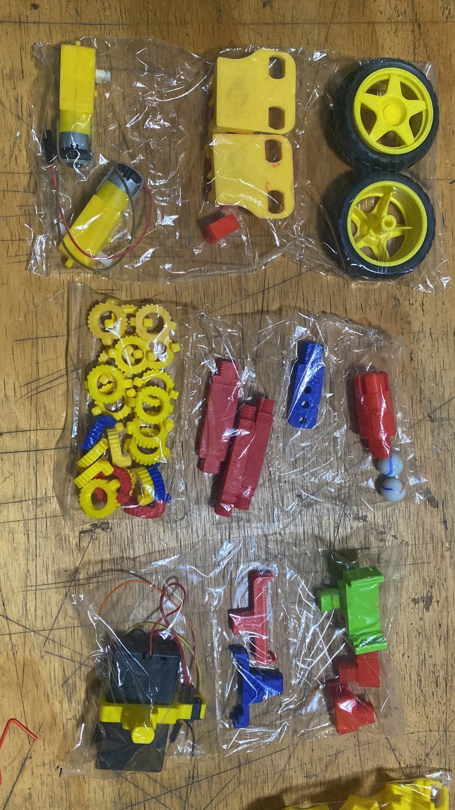 Las piezas del kit, listas para armar.